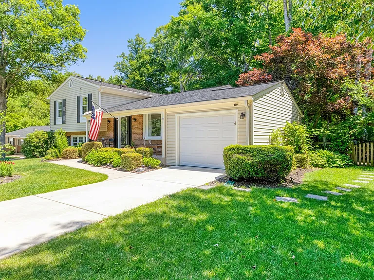 12077 Willowood Dr — Photo 4