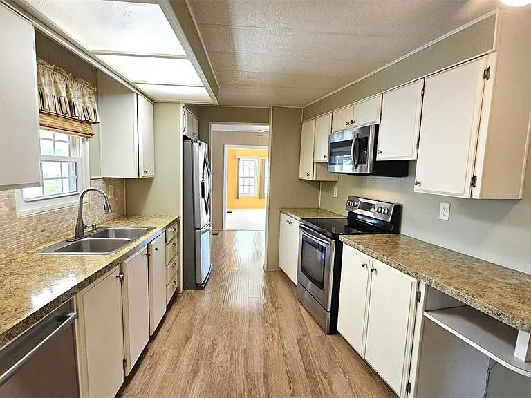 1240 Seagull Dr — Photo 8