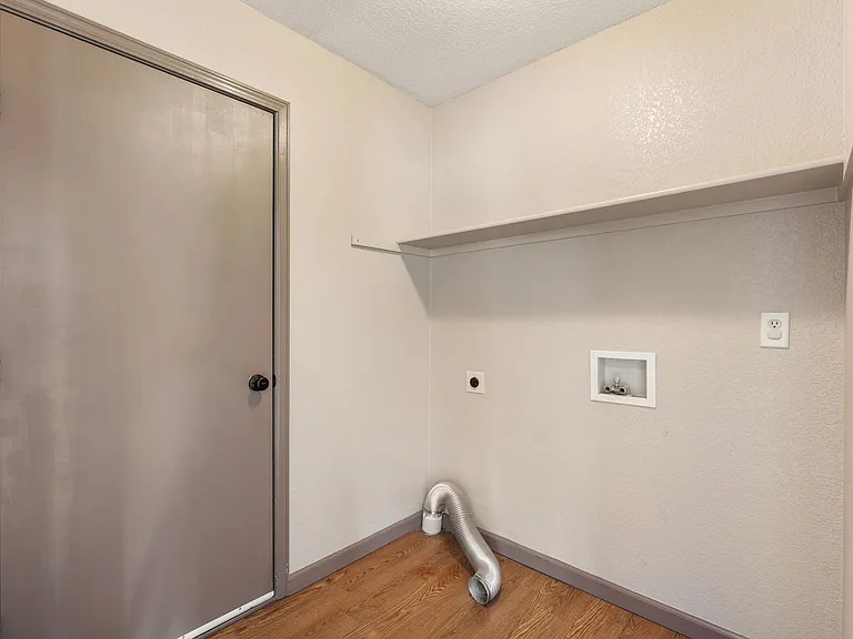 5164 Fennel Dr — Photo 17