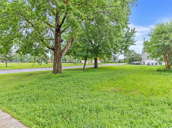 1343 Lincoln St NE, Minneapolis, MN 55413