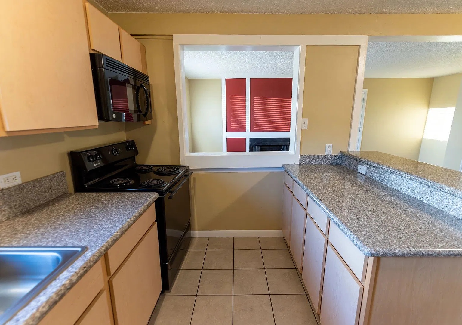 2650 Chase St. — Photo 2