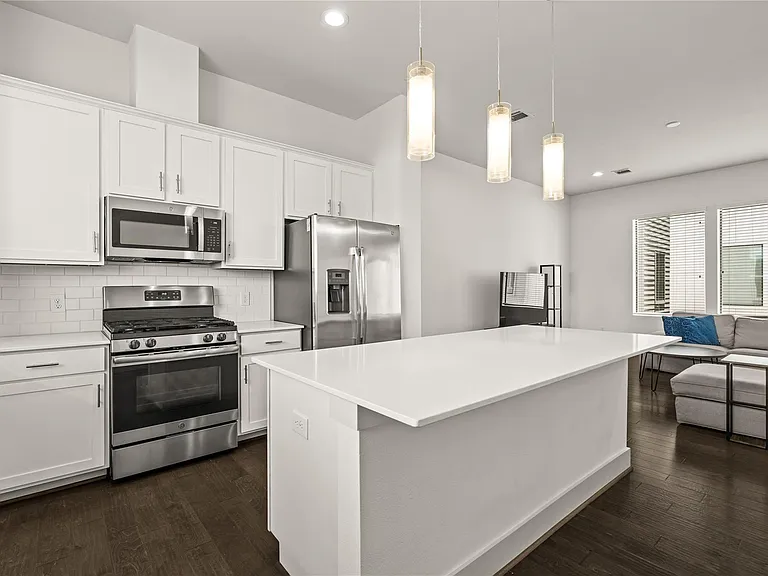 9609 Marlive Ln #B — Photo 12
