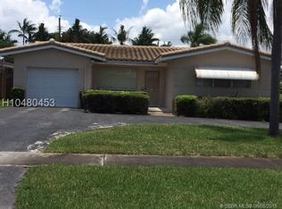 4103 Pierce St, Hollywood, FL 33021