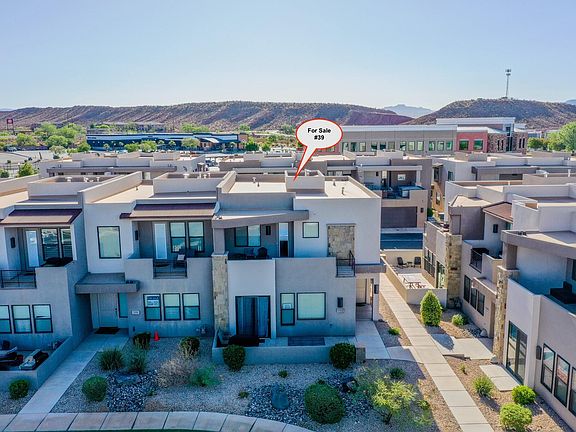 2nd image of 2322 Park Center Dr #39