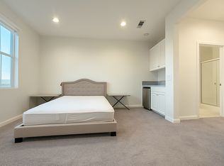 7549 Grazing Ln #1, Riverside, CA 92507