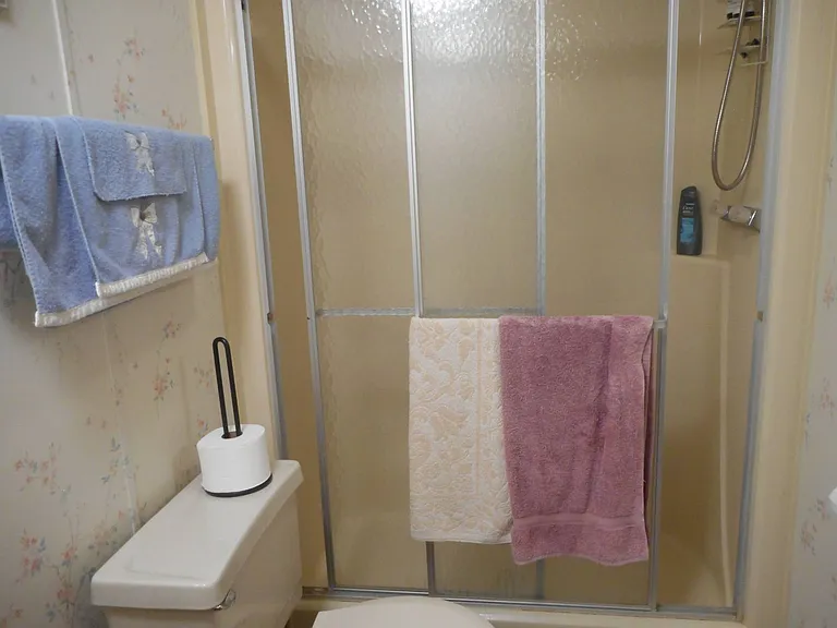 434 Tulip Dr — Photo 12