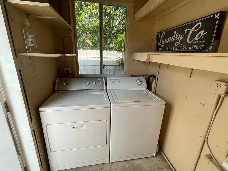 155 SW 33rd Ave — Photo 10