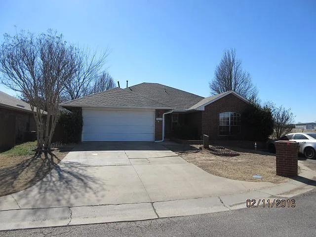 4804 SE 85th Ter — Photo 1