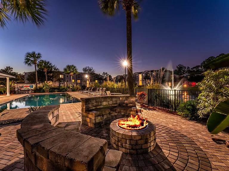 Eden's Edge Apartments — Photo 14