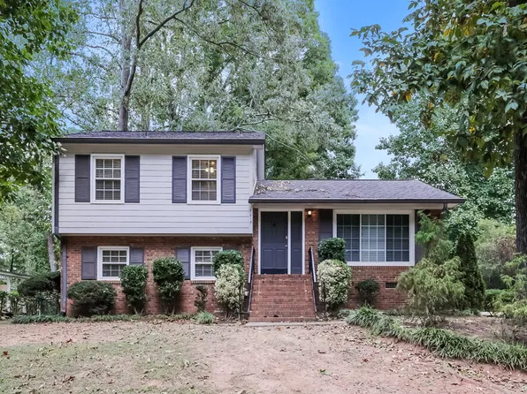 7015 Reddman Rd, Charlotte, NC 28212