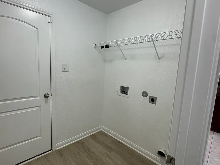 2132 Mulberry Dr — Photo 8