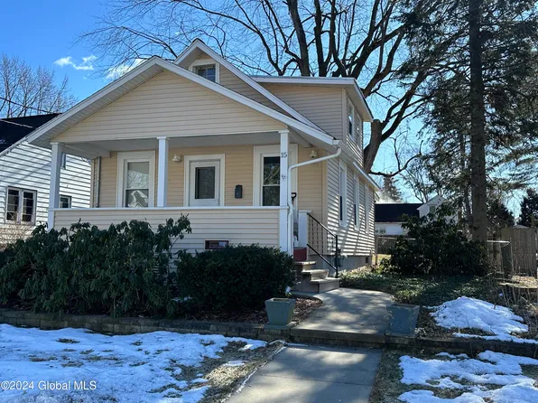 15 Douglas Avenue, Glens Falls, NY 12801