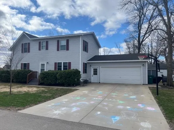 327 N Swift Ave, Litchfield, MN 55355