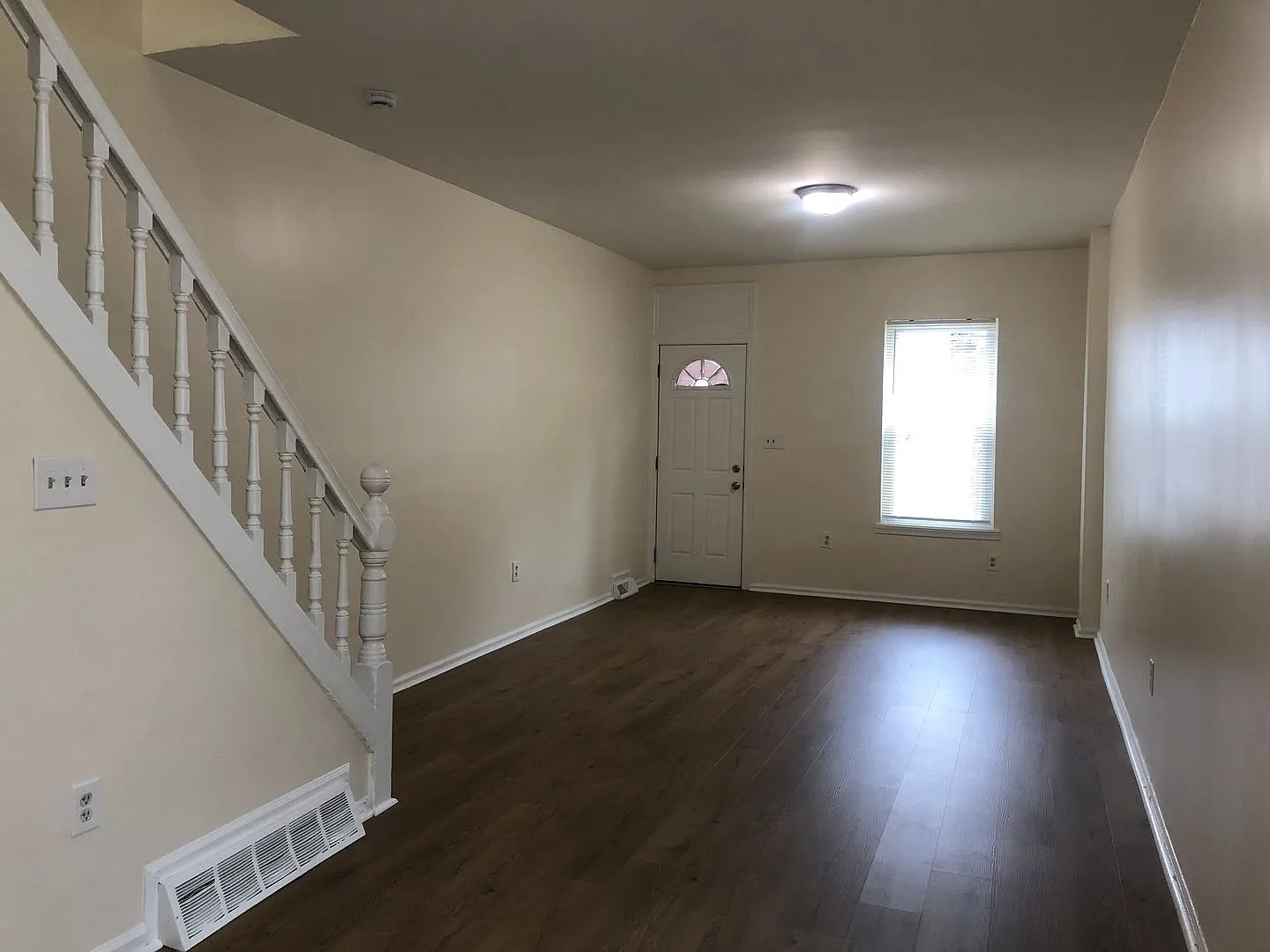 3 Bedroom House in Great Trenton Neighborhood! This House is Getting a Makeover! — Photo 2