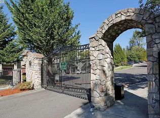 2509 Snowberry Ridge Ct, West Linn, OR 97068