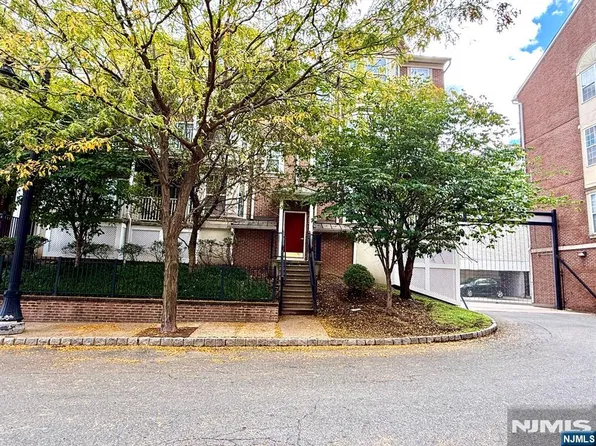 201 Dey Street #183, Harrison, NJ 07029