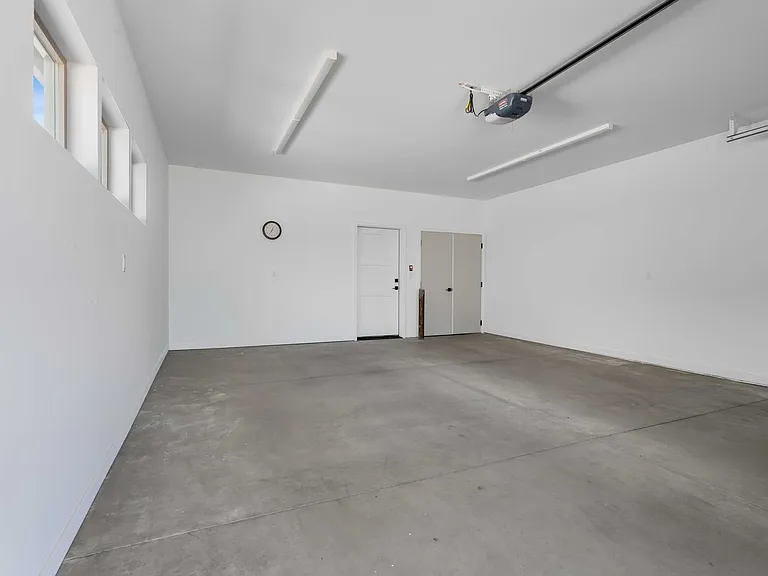 1452 W Moselle Dr — Photo 26