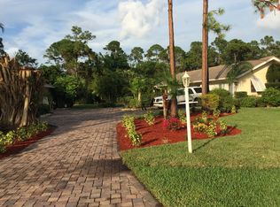 475 NE Bayberry Ln, Jensen Beach, FL 34957
