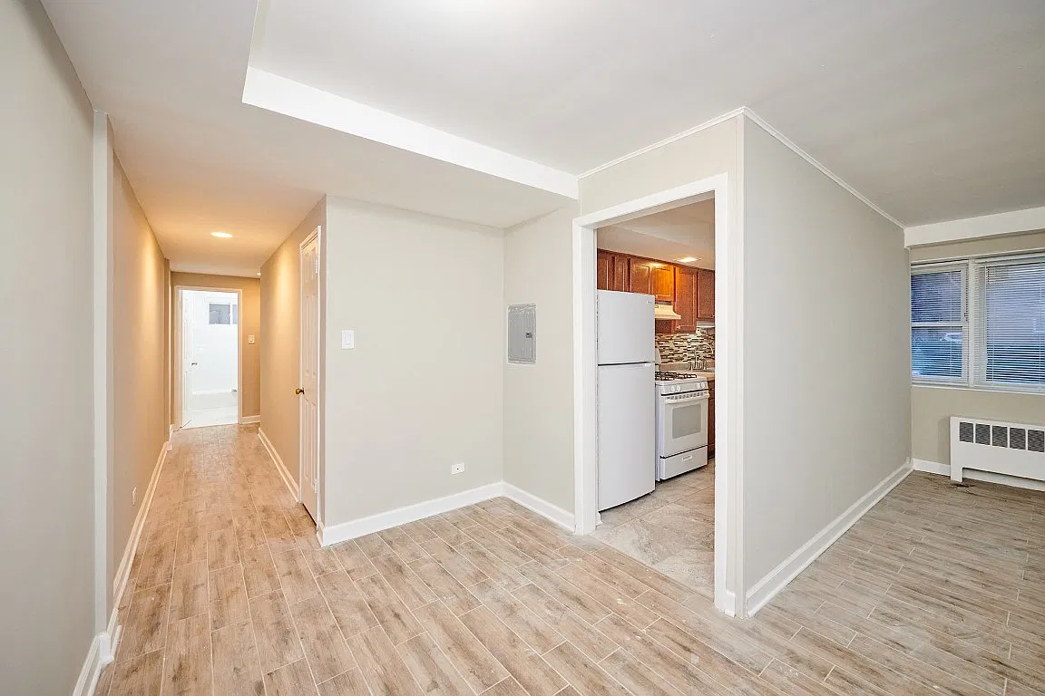 2 bed, 1200 sqft, $1,500 — Photo 2