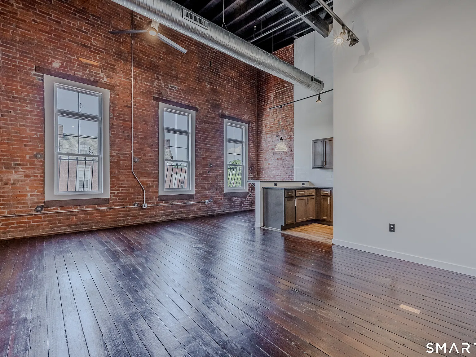 1 bed, 1.0 bath, 779 sqft, $2,300 — Photo 1