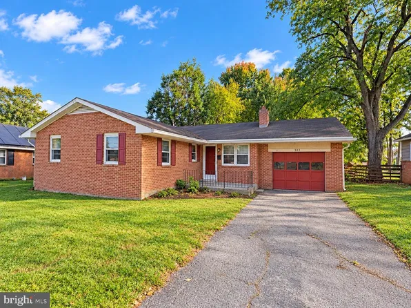 303 James St, Mechanicsburg, PA 17055