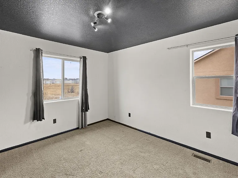 7132 Bracken Pl — Photo 23