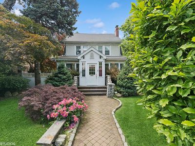 3604 210th St, Bayside, NY, 11361