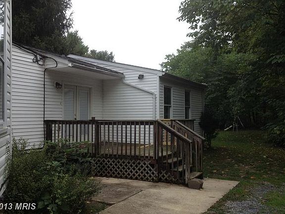 4th image of 11105 Glenside Ave