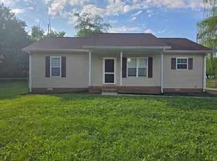 1835 Harbor Dr, Oak Grove, KY 42262