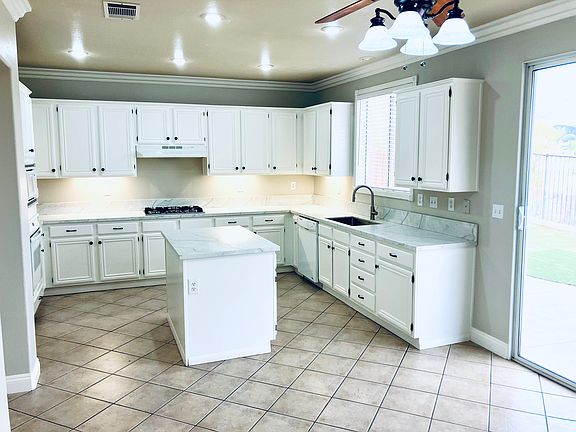 5th image of 38228 Pine Creek Pl