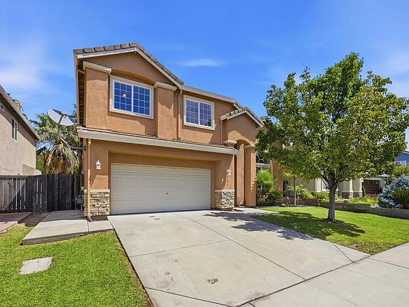 3rd image of 2700 Screech Owl Way