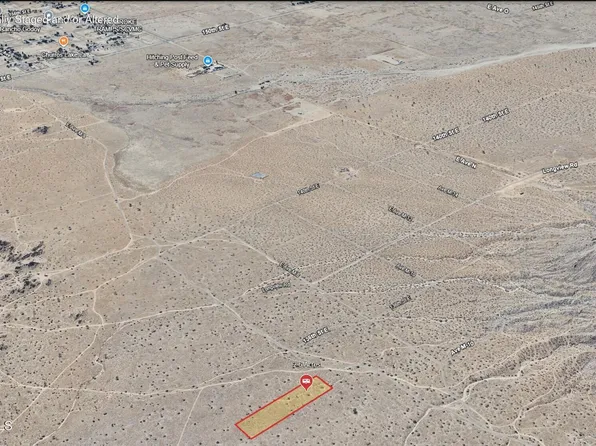 Avenue M8, Palmdale, CA 93591