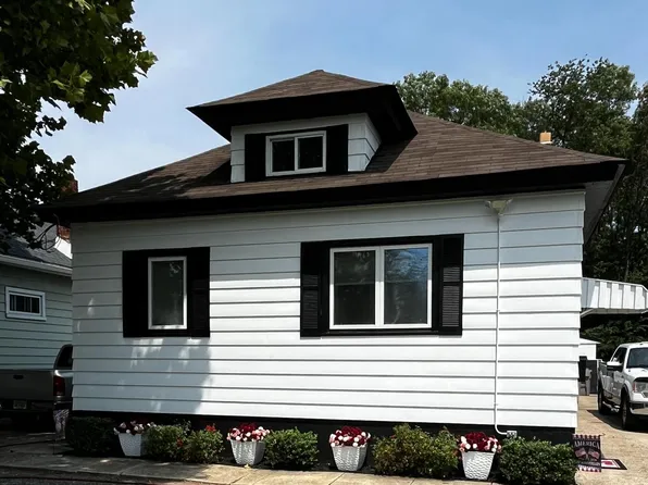 4 Blacks Ter, Paulsboro, NJ 08066