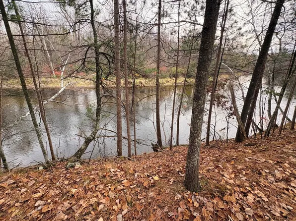 Kloppman St #11, Crivitz, WI 54114
