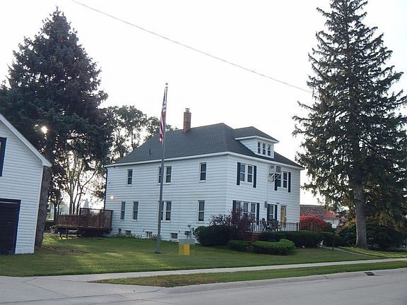 2nd image of 51870 Van Dyke Ave