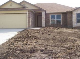 133 Lignite Dr, Jarrell, TX 76537