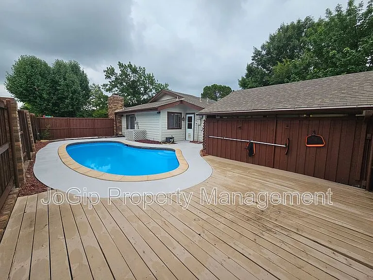602 Prairie Dell St — Photo 26