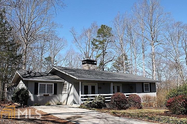 1st image of 231 Lake Club Cir