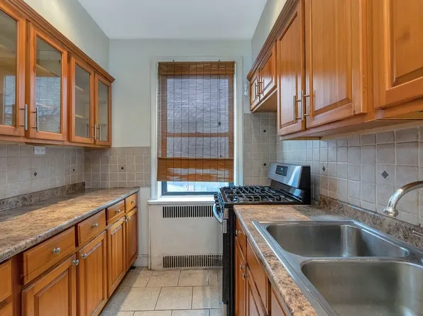 31-21 54th Street image 2 of 19