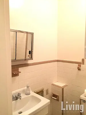 Rented by Living New York | media 23