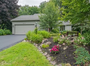 8818 Lombardi Dr, Cicero, NY 13039