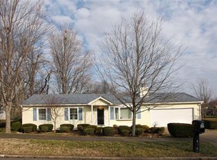 3166 Beaver Creek Dr, Lexington, KY 40517