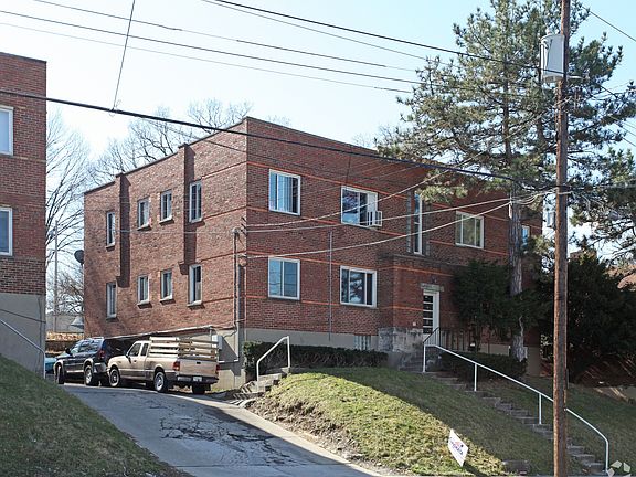 2nd image of 5206 Montgomery Rd #6