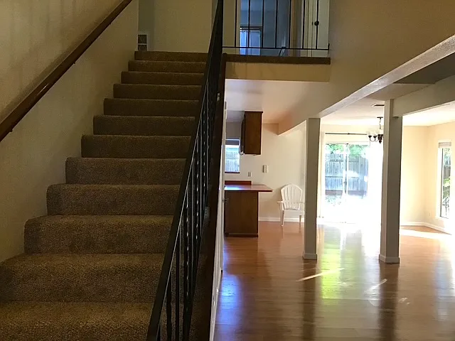 2909 Lillard Dr — Photo 2