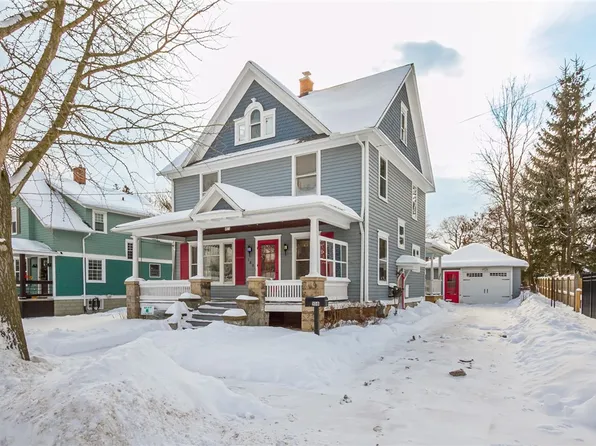 108 Van Dusen St, Newark, NY 14513