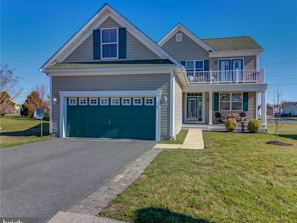 1st image of 316 Amberly Ct