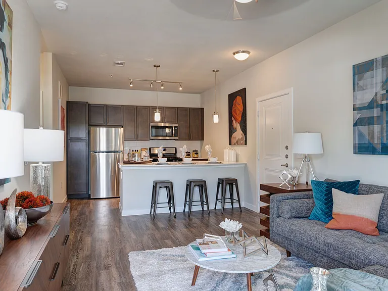 Smart Living Heights — Photo 17