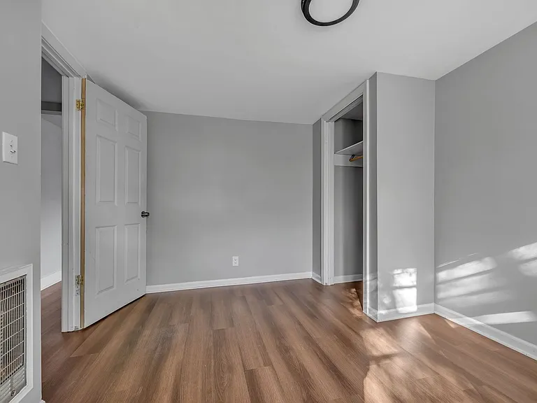 2512 Natchez Trce #B — Photo 4