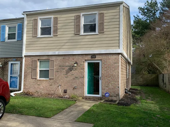 400 Longleaf Rd, Virginia Beach, VA 23454
