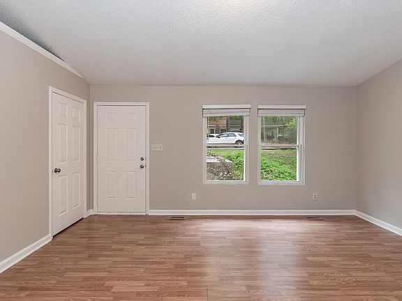 5th image of 1822 Birmingham Ave